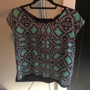 Short sleeve blouse by Collective Concepts size S